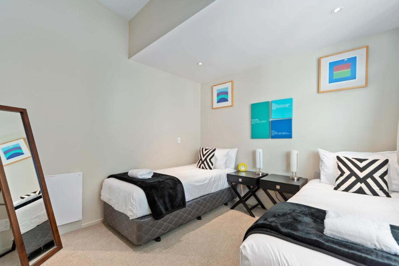 Two Views Taupo Apartment Exterior photo